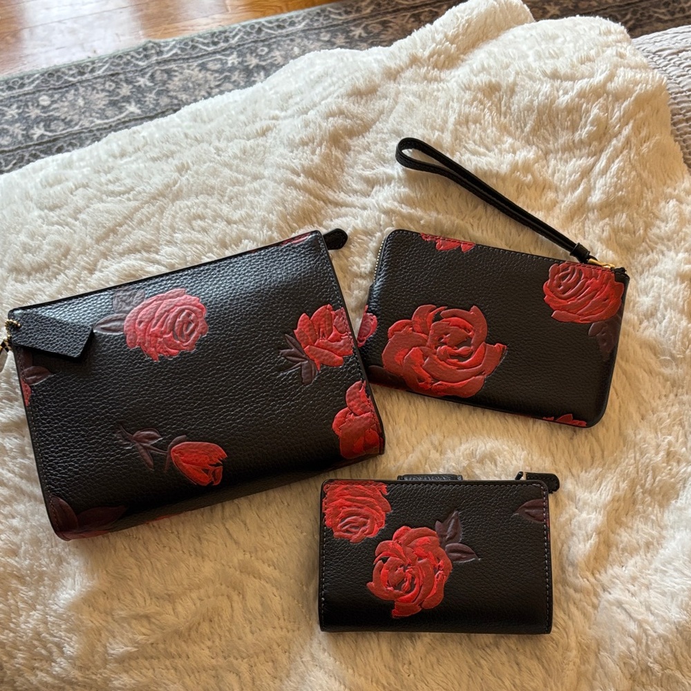 Coach Red Rose/Black Wallet Trio - Picture 2 of 5